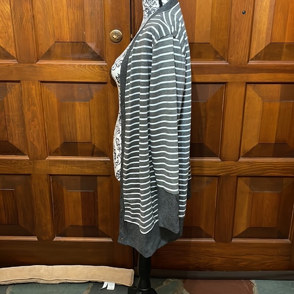 Haute Edition Striped Sweater - Picture 3 of 6